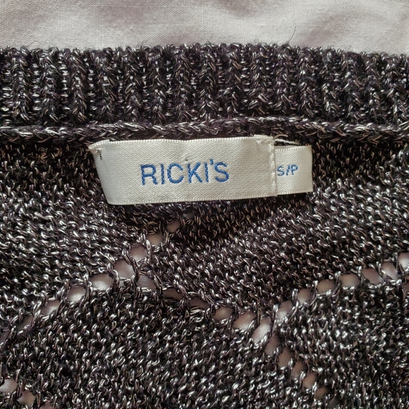 Blouse - Picture 4 of 6